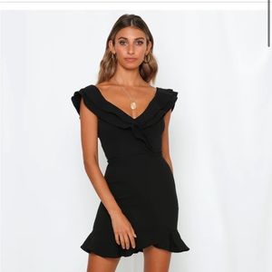 Hello Molly Carrying Your Love Dress Black - Size Large